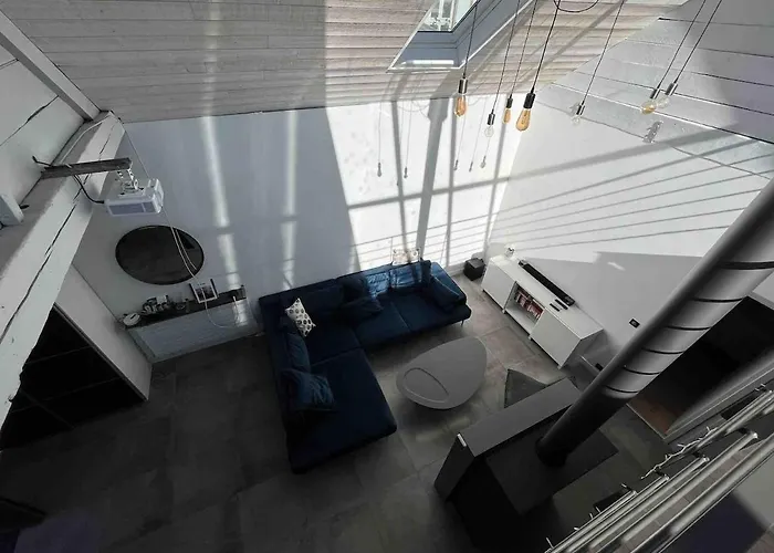 Hébergement de vacances Restored Loft In Trouville-sur-Mer